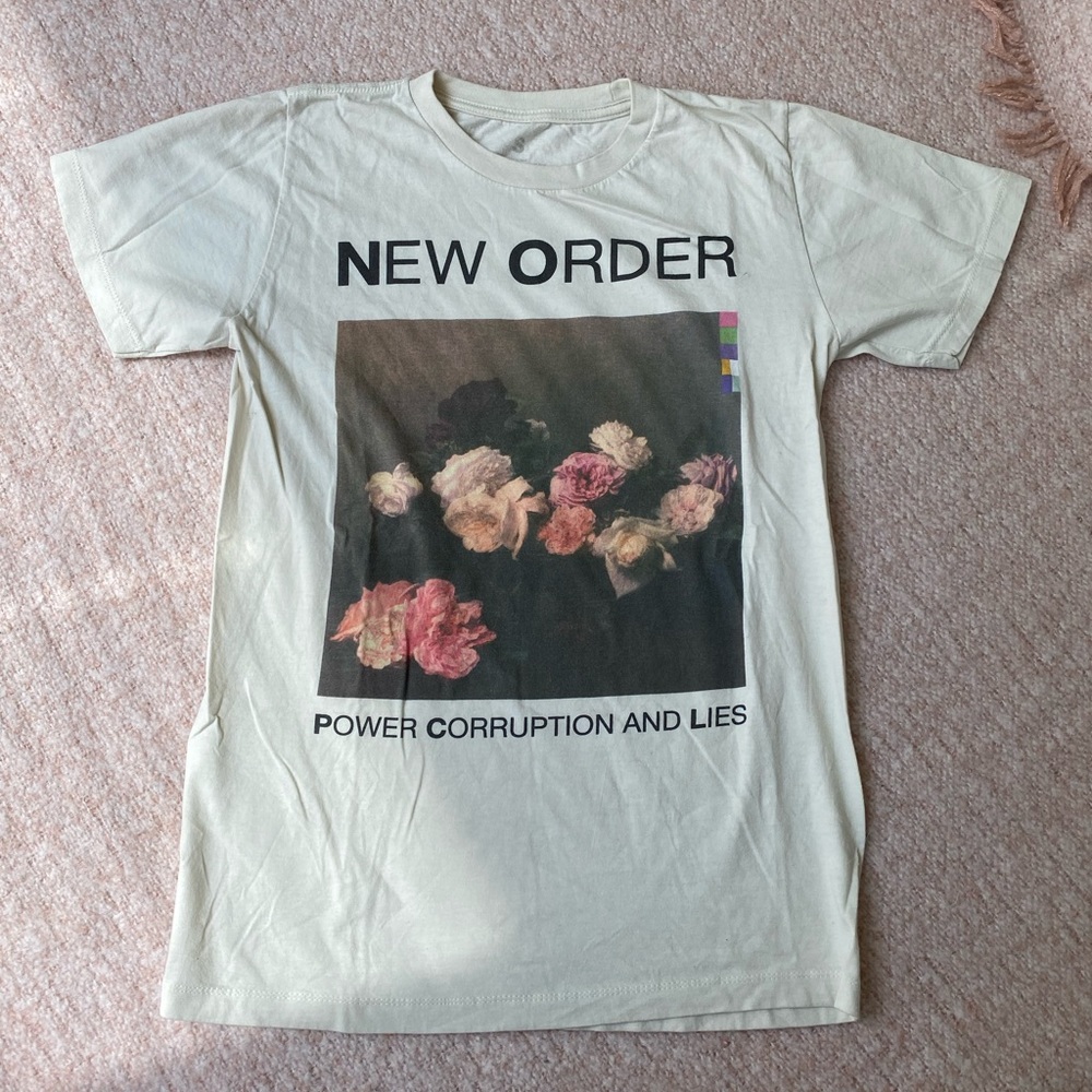 New order graphic band tee